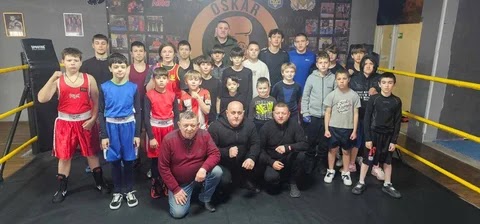 Спортсмены боксерского клуба Oskar